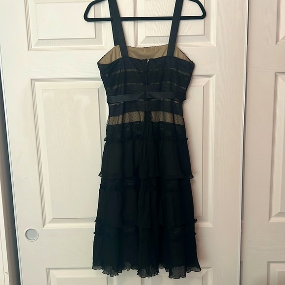 MICHAEL Michael Kors (8) Lace and Layers Knee Length Dress - Picture 2 of 5